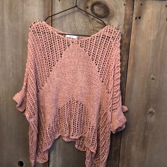 verte Sweaters - Verte Pink Fisherman’s Knit Boho Sweater One Size